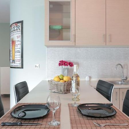 5 Min From Papageorgiou Free Indoor Parking Apartment Salonic Exterior foto