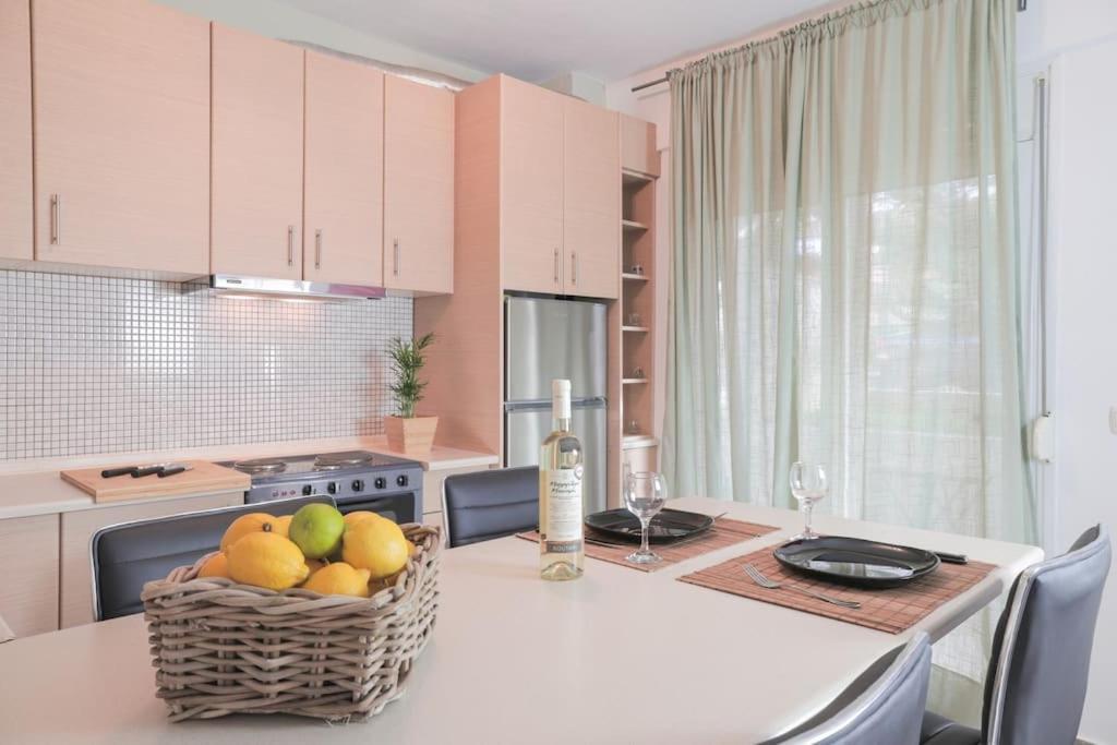 5 Min From Papageorgiou Free Indoor Parking Apartment Salonic Exterior foto