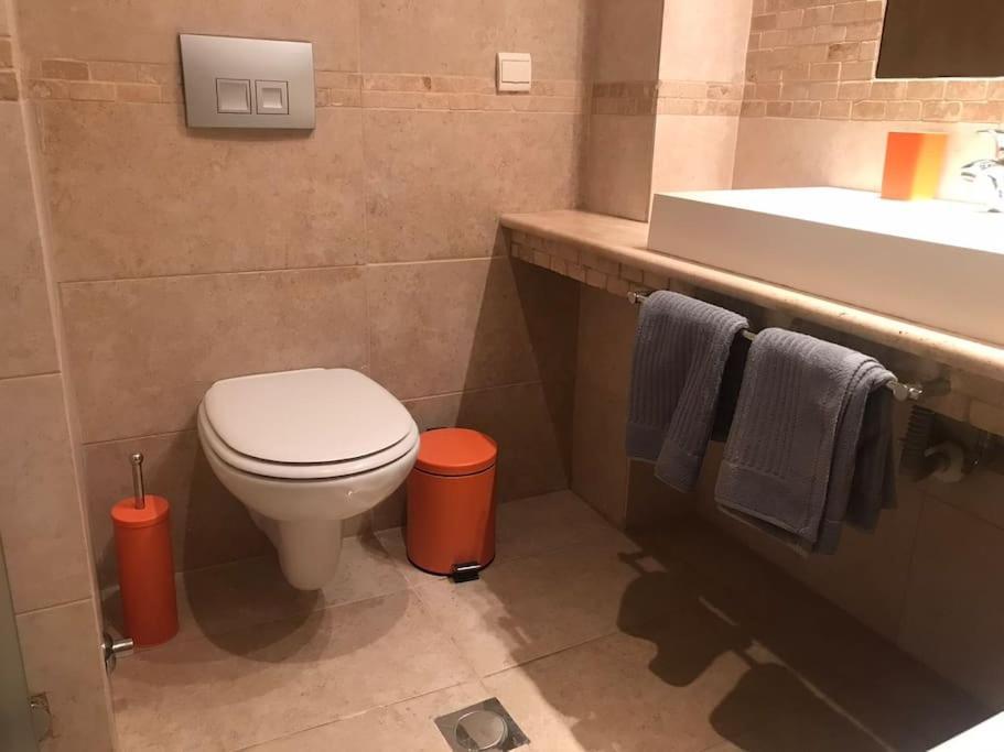 5 Min From Papageorgiou Free Indoor Parking Apartment Salonic Exterior foto